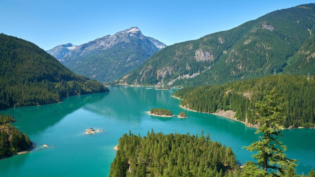 Diablo Lake in North Cascades National Park, Washington State, USA.