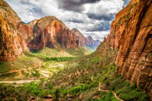 Discover the Best Time to Visit Zion National Park